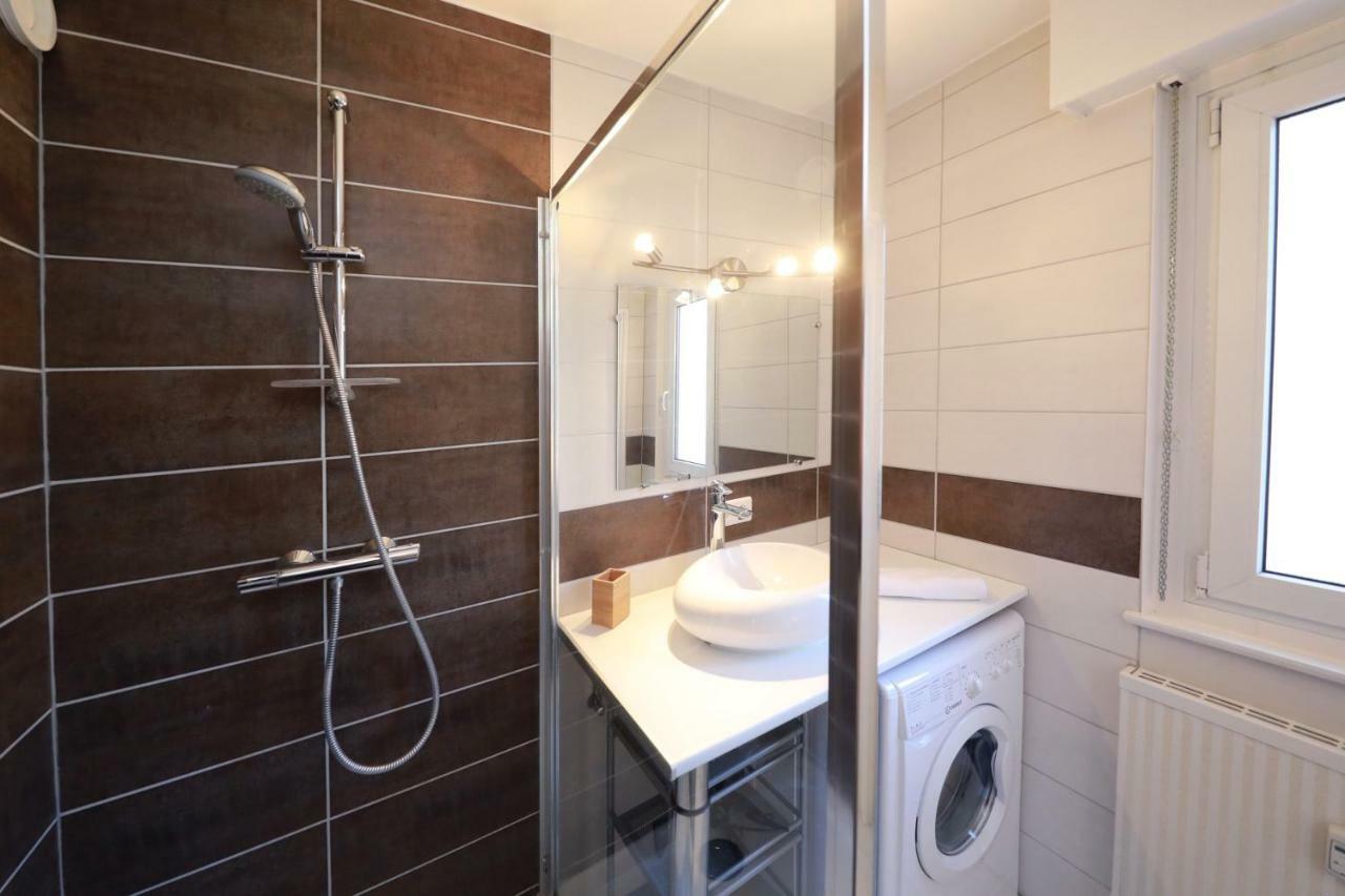 L'Etoile Du Nord - 1 Parking Gratuit Apartment Colmar Bagian luar foto